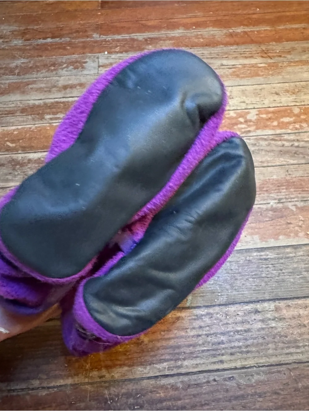 Patagonia Purple Fleece Slip-On fleece slippers 4T-5T